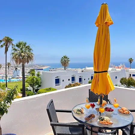 Luxshore - Sunrise & Sunset Rooftop Condo *