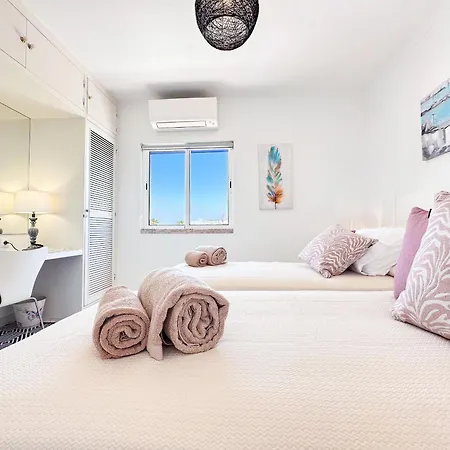 Luxshore - Sunrise & Sunset Rooftop Condo *