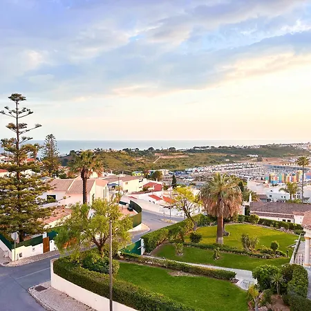 Luxshore - Sunrise & Sunset Rooftop Condo