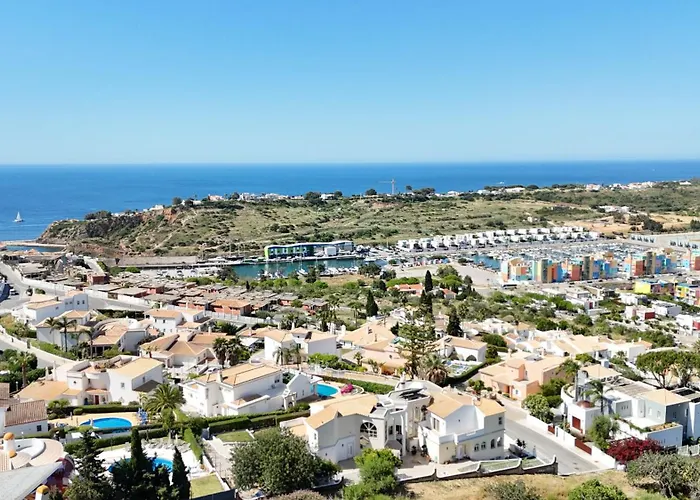 Stunning Sunrise & Sunset Rooftop By Becherish Apartment Albufeira