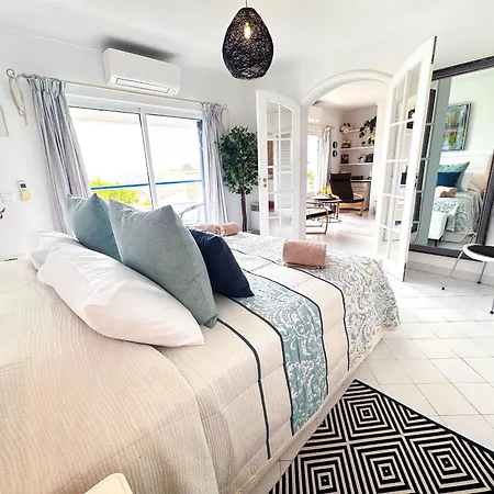 Apartamento Stunning Sunrise & Sunset Rooftop By Becherish Albufeira